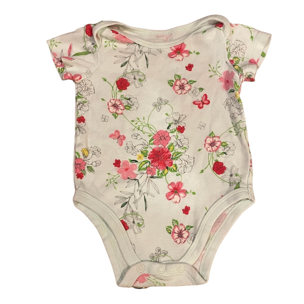 💠**2 for $20**First Impressions floral, onesie, light mint green size 3-6 months
